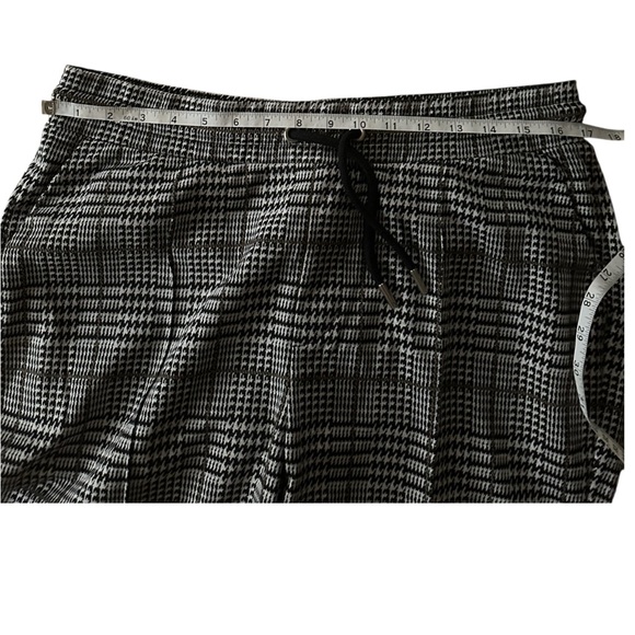 NWT Topman Men's Black and Gray Checkered Pants size L - Picture 4 of 4